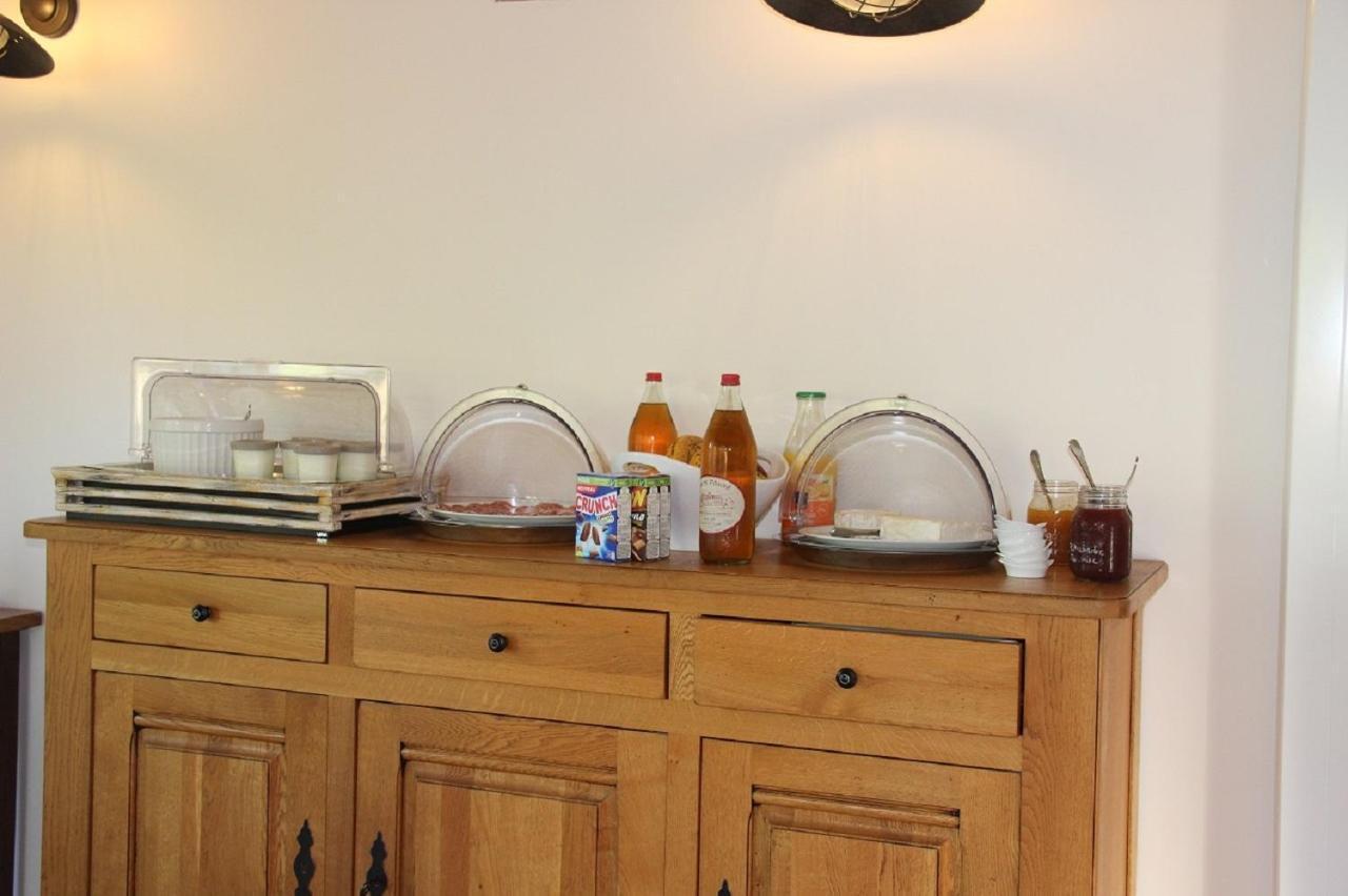 Auberge Du Vieux Tour Le Manoir Canapville  Esterno foto